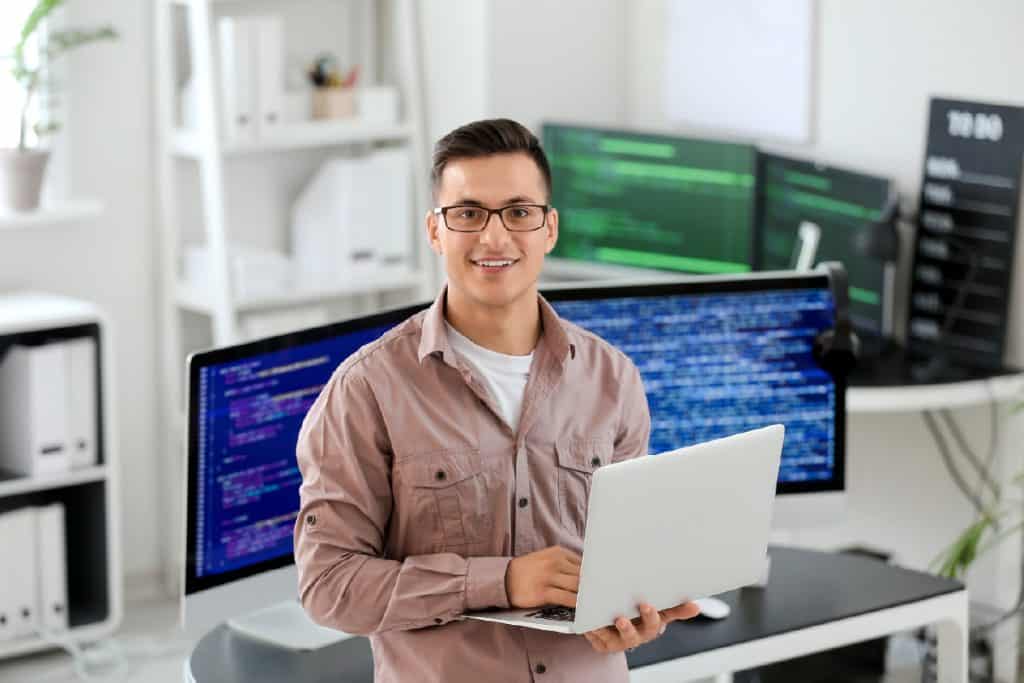 A Comprehensive Guide to Hiring Offshore Developers